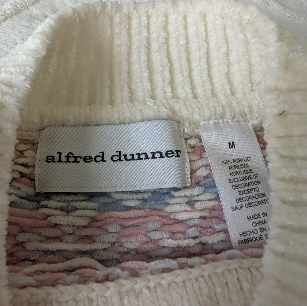 Cozy Alfred Dunner Sweater - Picture 5 of 5